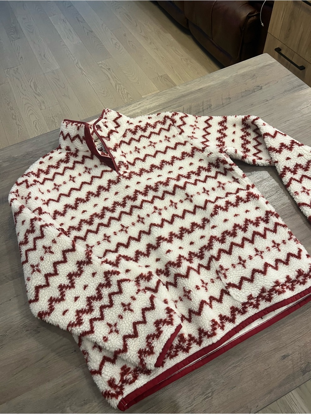 Hudson Jeans White & Red Zip-Up Sherpa Sweater